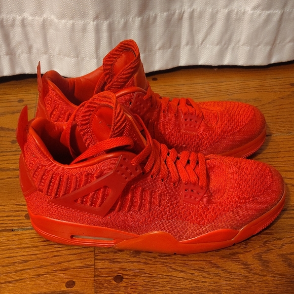 Air Jordan 4 Retro Flynit University Red Size 10 - Picture 1 of 5